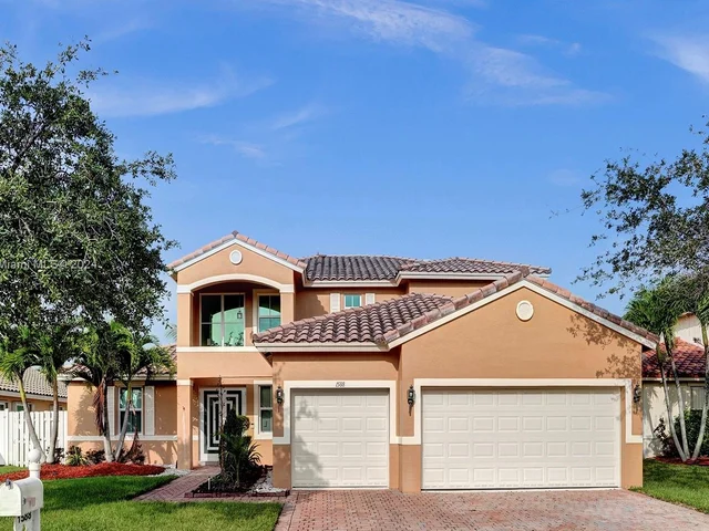 1588 SW 191st Ave, Pembroke Pines FL 33029