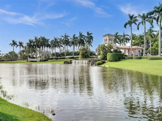 1588 SW 191st Ave, Pembroke Pines FL 33029