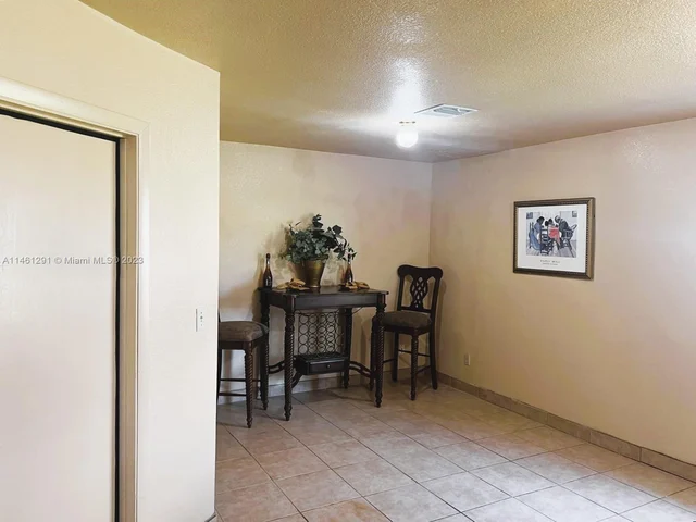 2301 NW 3rd St, Pompano Beach FL 33069