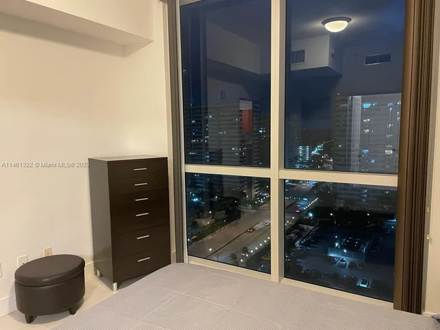 1945 S Ocean Dr # 1702, Hallandale Beach FL 33009