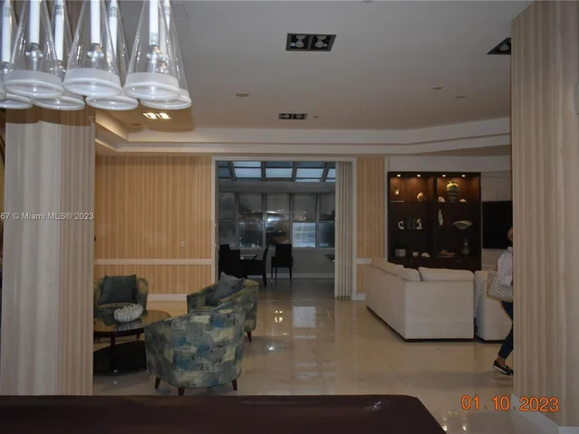 6917 Collins Ave # 524, Miami Beach FL 33141