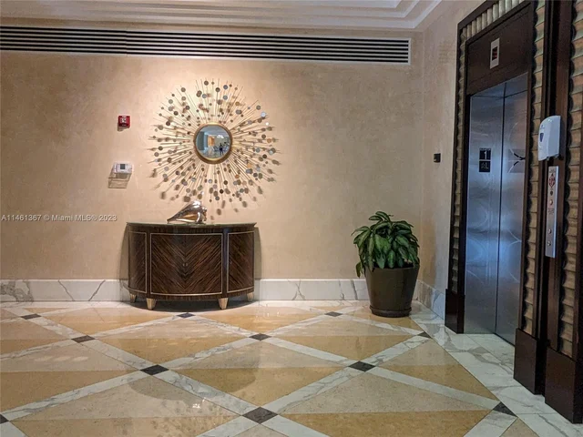 6917 Collins Ave # 524, Miami Beach FL 33141