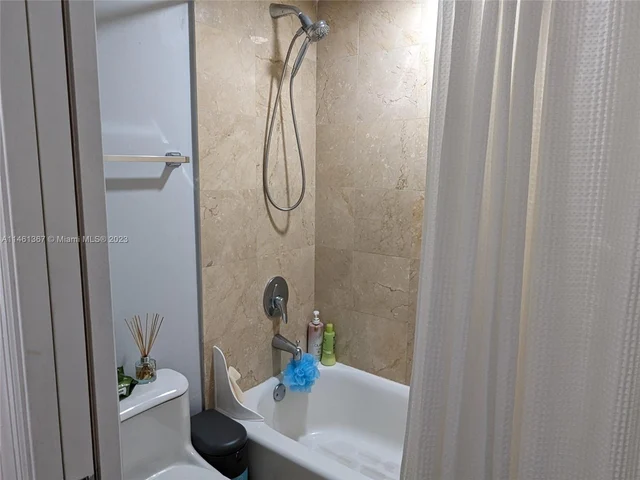 6917 Collins Ave # 524, Miami Beach FL 33141