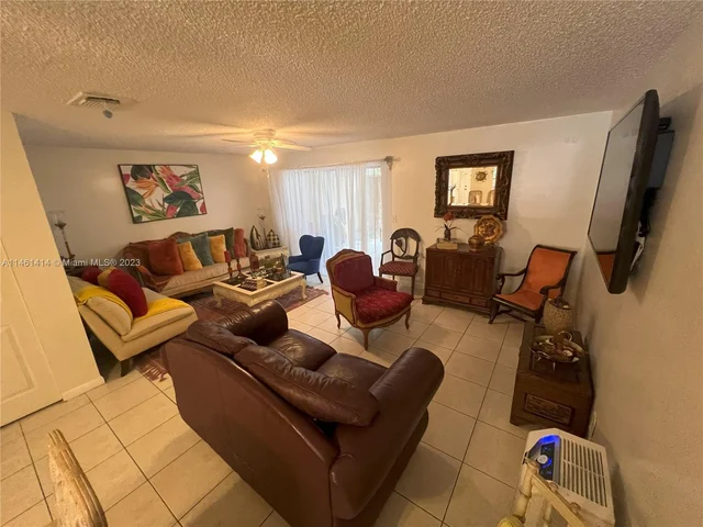 9892 NW 14th Ct # 174, Pembroke Pines FL 33024