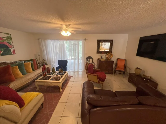 9892 NW 14th Ct # 174, Pembroke Pines FL 33024