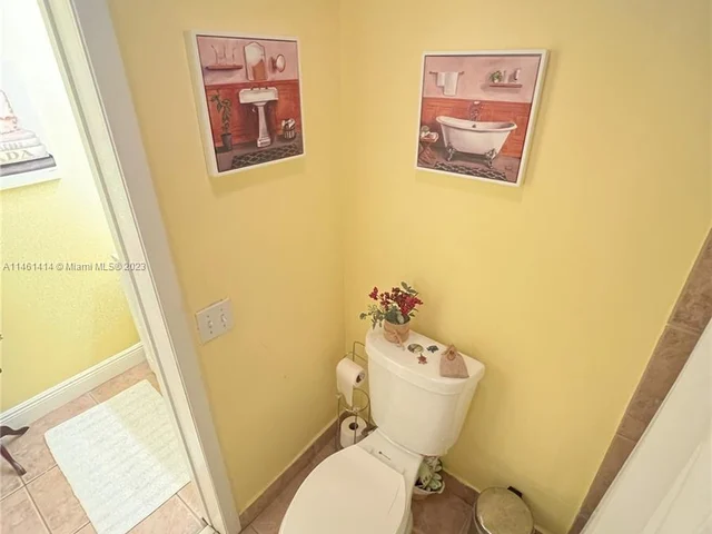 9892 NW 14th Ct # 174, Pembroke Pines FL 33024