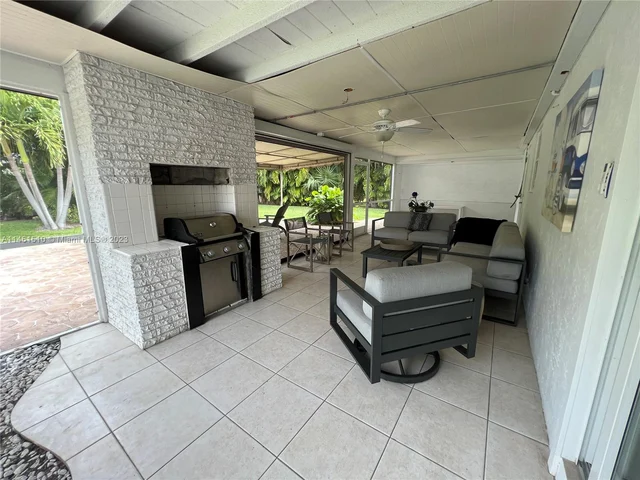 121 Tacoma Ln # 121, Palm Beach Shores FL 33404