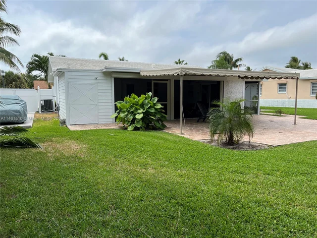 121 Tacoma Ln # 121, Palm Beach Shores FL 33404