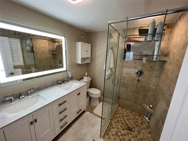 121 Tacoma Ln # 121, Palm Beach Shores FL 33404