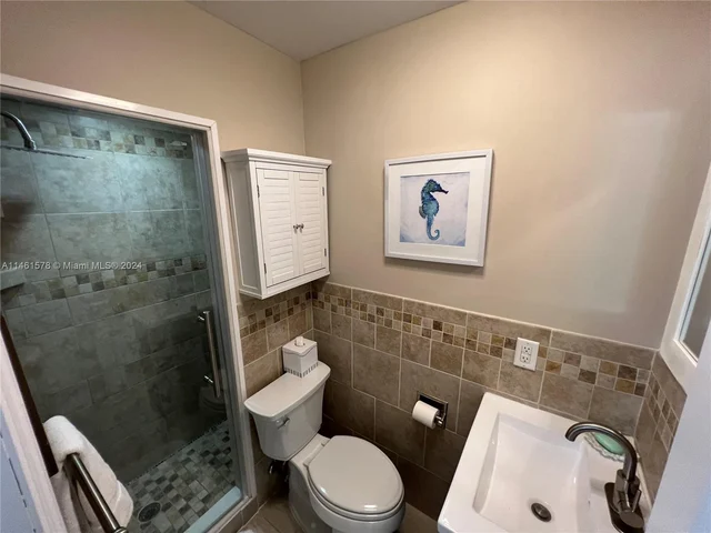 121 Tacoma Ln # 121, Palm Beach Shores FL 33404