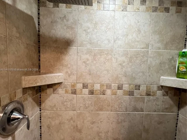 121 Tacoma Ln # 121, Palm Beach Shores FL 33404