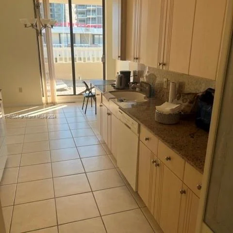 9801 Collins Ave, Bal Harbour FL 33154