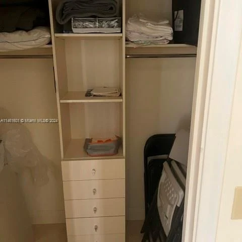 9801 Collins Ave, Bal Harbour FL 33154