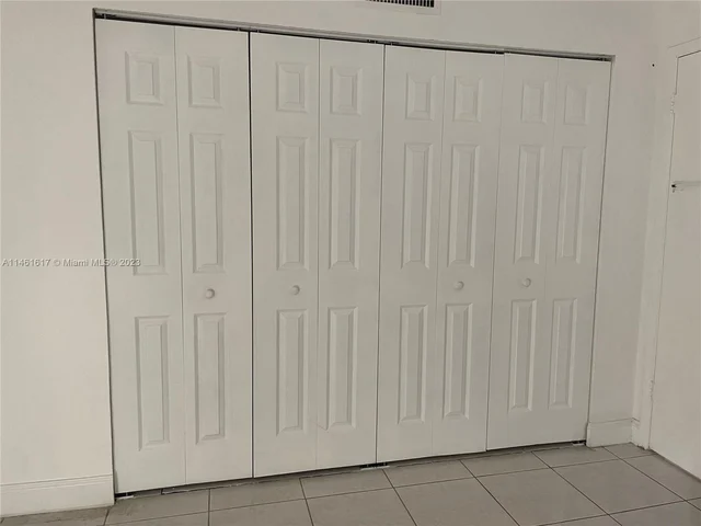 2309 S Cypress Bend Dr # 115B, Pompano Beach FL 33069