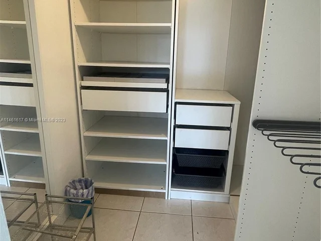 2309 S Cypress Bend Dr # 115B, Pompano Beach FL 33069