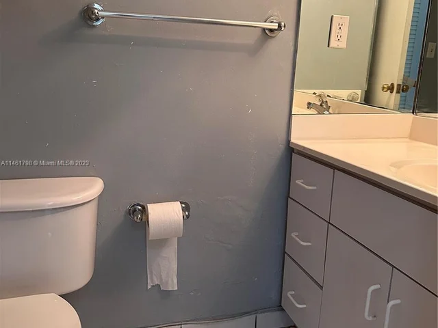 2899 Collins Ave # 1634, Miami Beach FL 33140