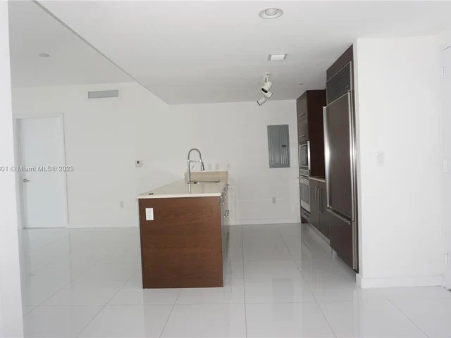 475 Brickell Ave # 4709, Miami FL 33131