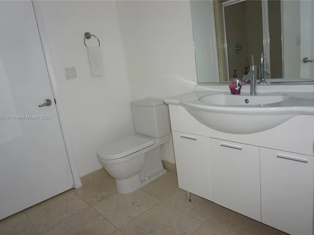 475 Brickell Ave # 4709, Miami FL 33131