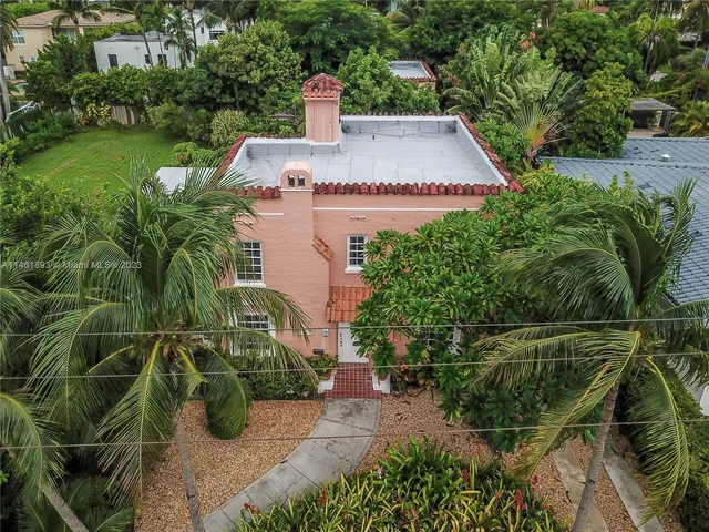 3476 Prairie Ave, Miami Beach FL 33140