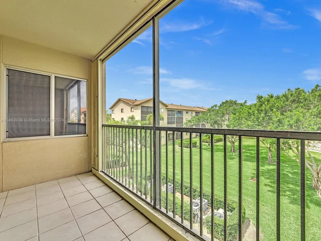 1600 SW 127th Way # 304C, Pembroke Pines FL 33027
