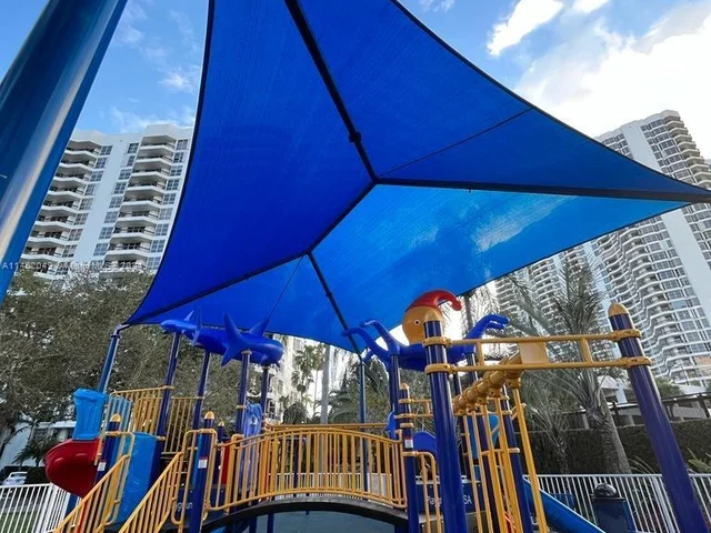 3530 Mystic Pointe Dr # 1213, Aventura FL 33180