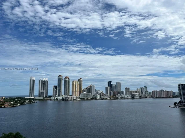 3530 Mystic Pointe Dr # 1213, Aventura FL 33180