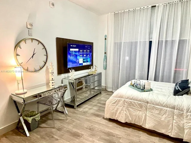 777 N Ocean Dr # N218, Hollywood FL 33019