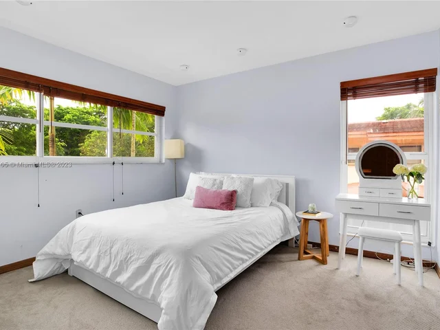 1015 Venetia Ave, Coral Gables FL 33134