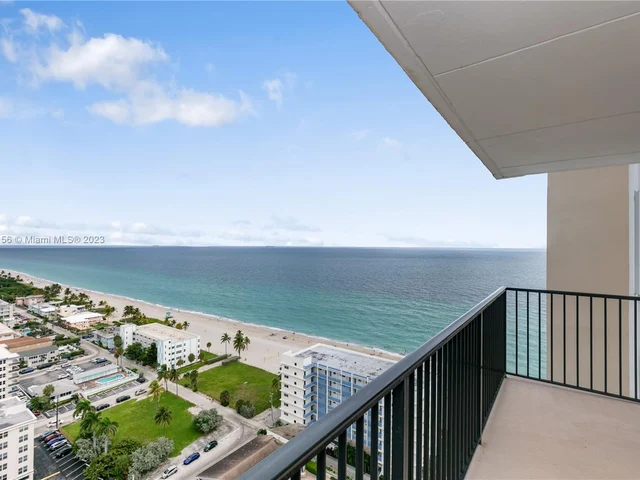 2101 S Ocean Dr # 2404, Hollywood FL 33019