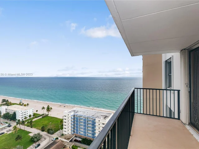 2101 S Ocean Dr # 2404, Hollywood FL 33019