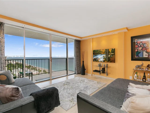 2101 S Ocean Dr # 2404, Hollywood FL 33019