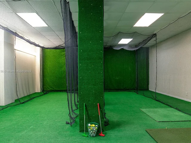 2101 S Ocean Dr # 2404, Hollywood FL 33019