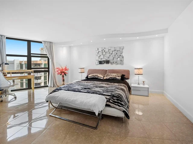 1121 Crandon Blvd # F1207, Key Biscayne FL 33149