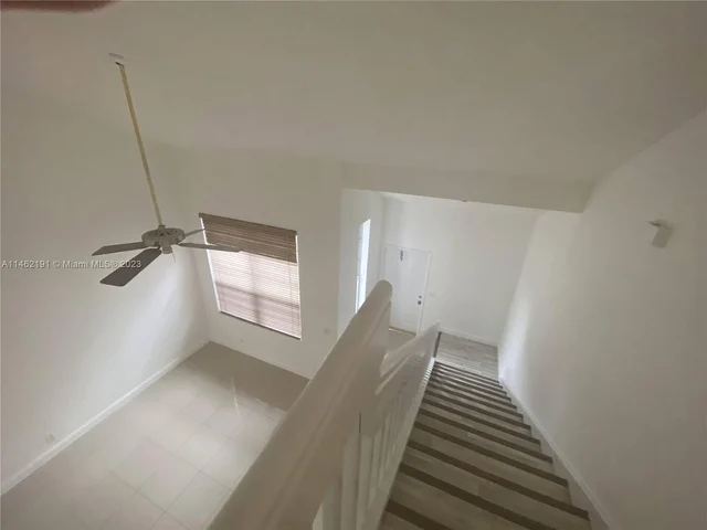 654 Woodgate Cir # C, Sunrise FL 33326