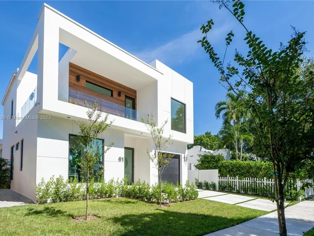 61 NE 50th St, Miami FL 33137