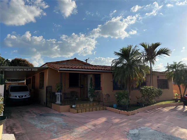 4360 SW 1st St, Miami FL 33134