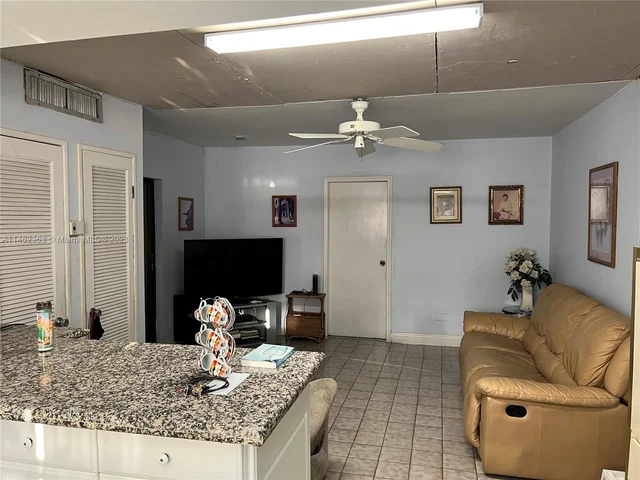 4360 SW 1st St, Miami FL 33134