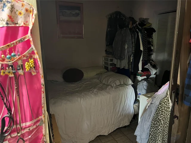 4360 SW 1st St, Miami FL 33134