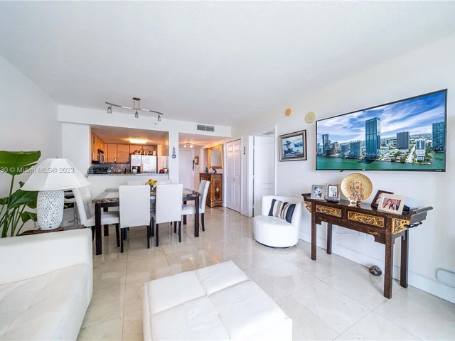 2101 Brickell Ave # 1610, Miami FL 33129