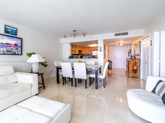 2101 Brickell Ave # 1610, Miami FL 33129