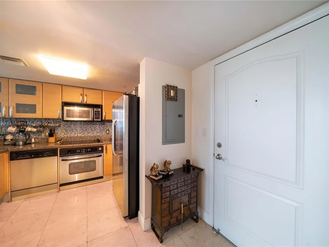 2101 Brickell Ave # 1610, Miami FL 33129