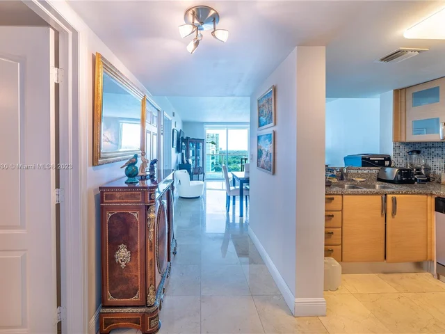 2101 Brickell Ave # 1610, Miami FL 33129