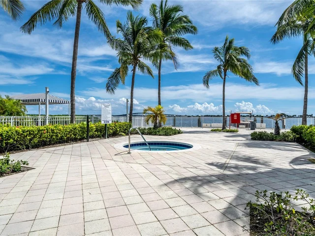 2101 Brickell Ave # 1610, Miami FL 33129