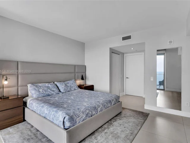 4111 S Ocean Dr # 2301, Hollywood FL 33019