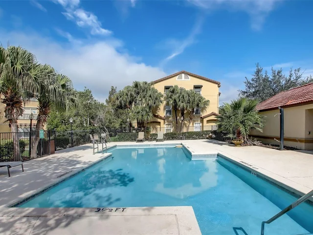 5156 Conroy Road # 1117, Orlando FL 32811