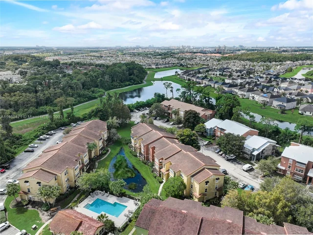 5156 Conroy Road # 1117, Orlando FL 32811