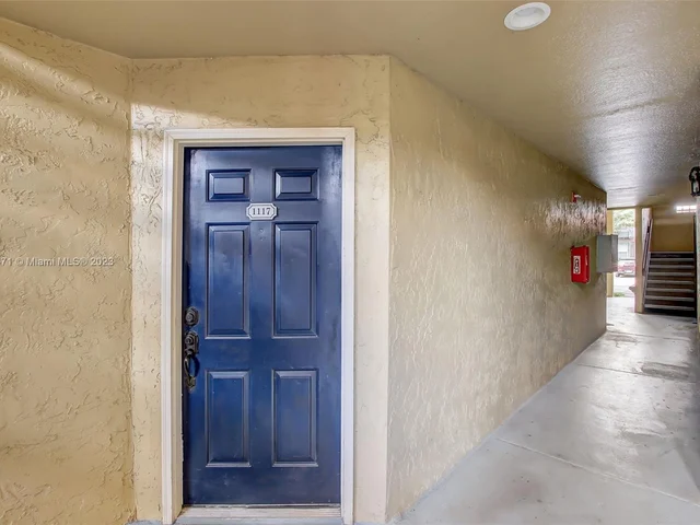 5156 Conroy Road # 1117, Orlando FL 32811