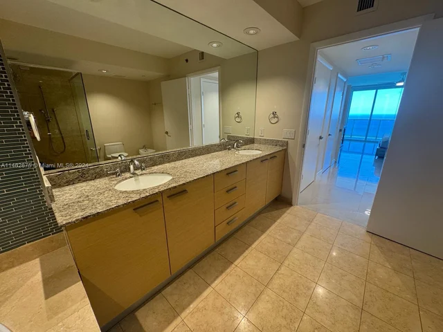 1800 S Ocean Dr # 3603, Hallandale Beach FL 33009