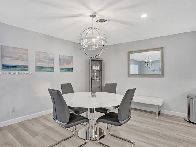 1248 Taylor St, Hollywood FL 33019