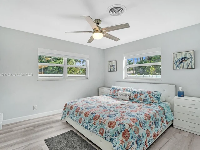 1248 Taylor St, Hollywood FL 33019